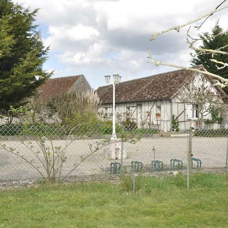 Bed and Breakfast Les Rouches Cormeray Exterior foto