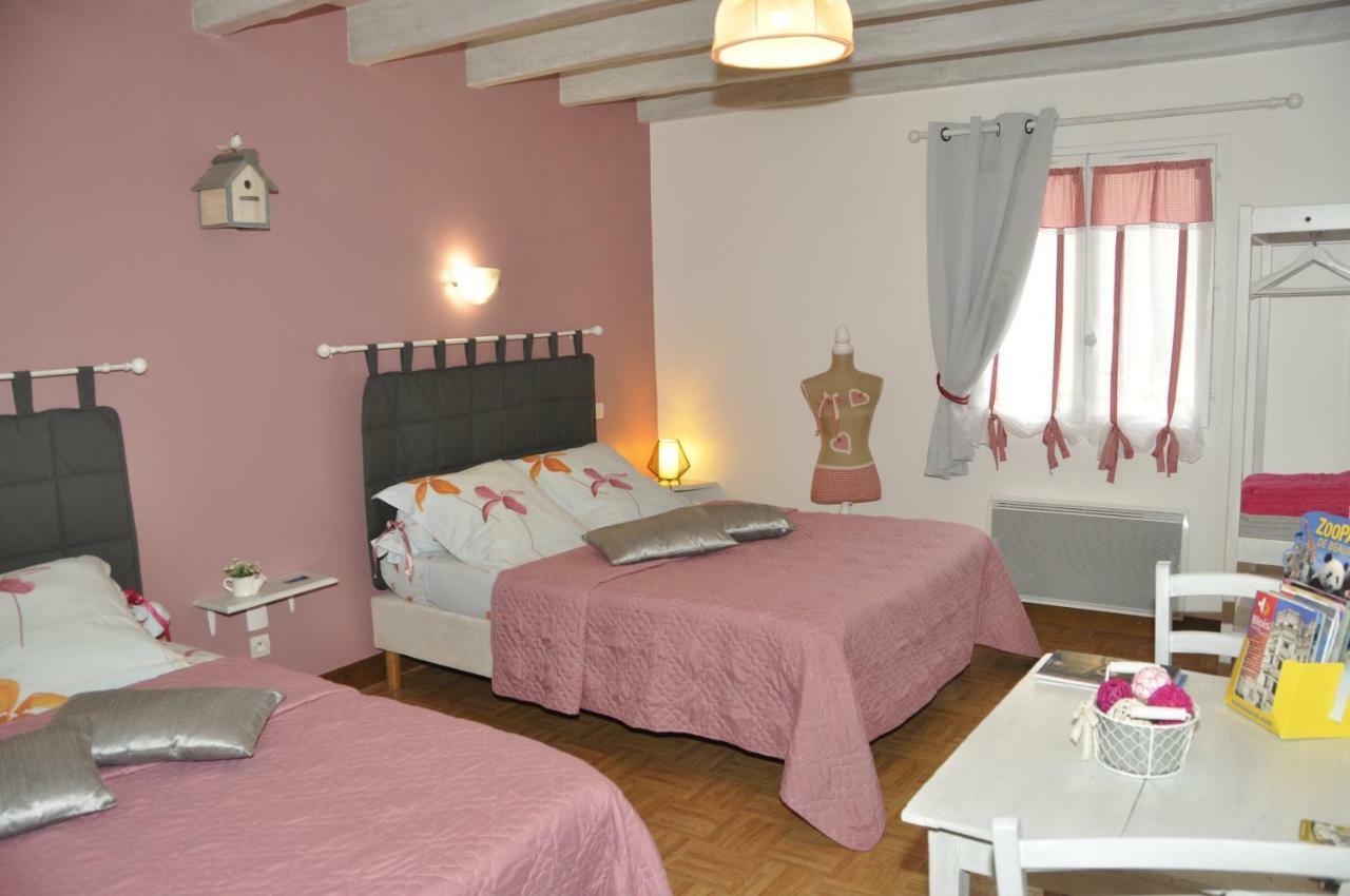 Bed and Breakfast Les Rouches Cormeray Exterior foto